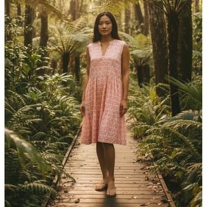 C&A US Women's 8 Pink Viscose Sleeveless V-Neck A-Line Tiered Hem Dress